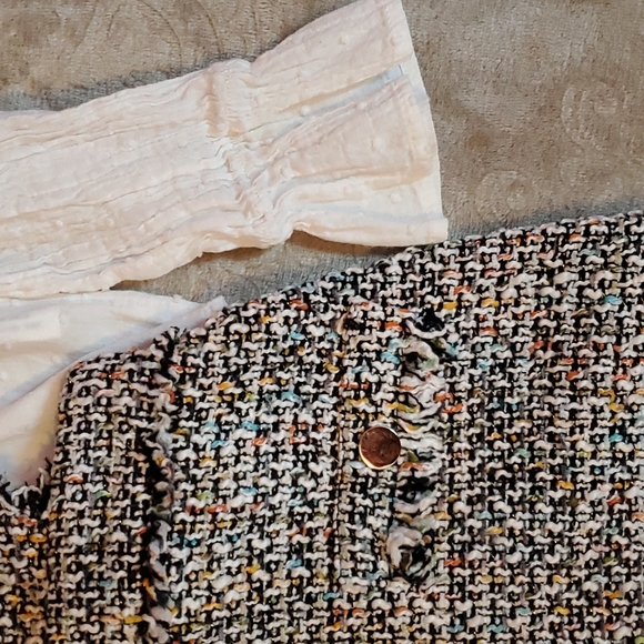 💜 3/$10 Shein 2 pc set suspender skirt and blouse - Picture 3 of 11